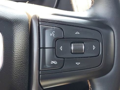Used 2024 GMC Yukon AT4 w/ Technology Package AWD/4WD image 18