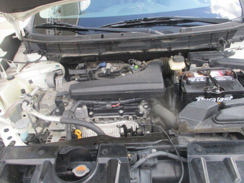 Used 2014 Nissan Rogue SL image 4