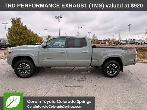 Used 2023 Toyota Tacoma TRD Sport AWD/4WD image 5