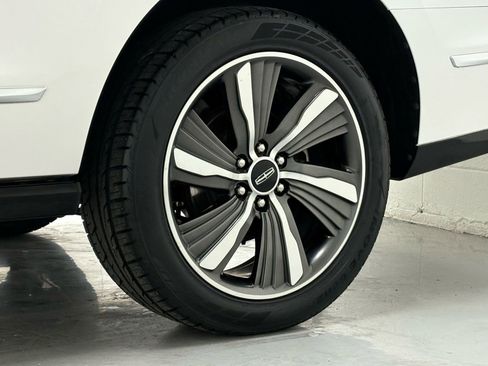 Used 2019 Lincoln Navigator Reserve AWD/4WD image 55