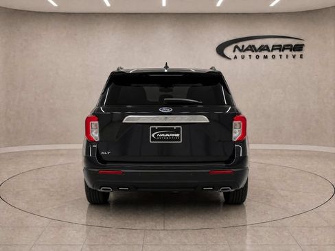 Used 2022 Ford Explorer XLT RWD image 6