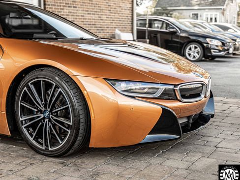 Used 2019 BMW i8 Roadster image 4