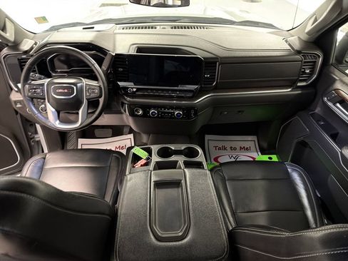 Used 2024 GMC Sierra 1500 Elevation AWD/4WD image 18