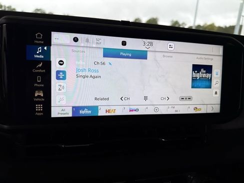 New 2025 Jeep Wrangler Sport S image 32