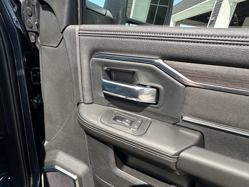 New 2026 RAM 2500 Laramie w/ Night Edition AWD/4WD image 15