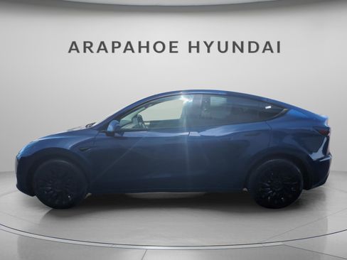 Used 2023 Tesla Model Y Long Range image 2