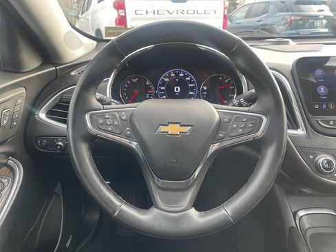 Used 2023 Chevrolet Malibu LT w/ Midnight Edition image 11