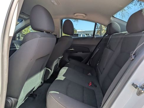 Used 2014 Chevrolet Cruze LT image 13