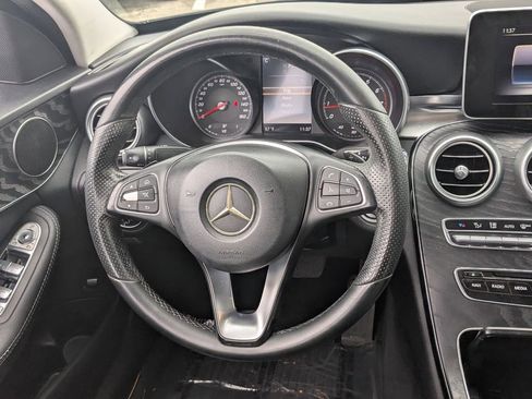 Used 2017 Mercedes-Benz C 300 Sedan image 3