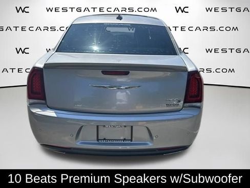 Used 2018 Chrysler 300 S w/ 300S Premium Group RWD image 10