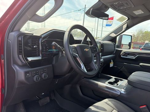 New 2026 Chevrolet Silverado 3500 LTZ w/ LTZ Convenience Package AWD/4WD image 6