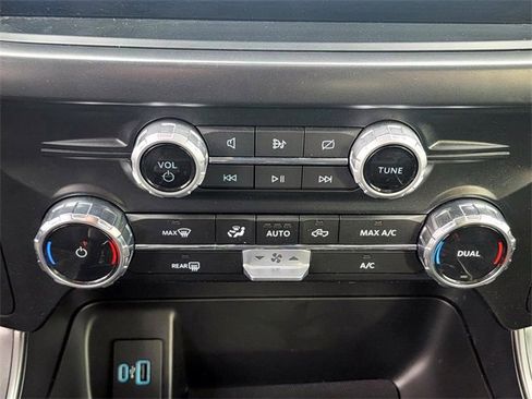 Used 2024 Ford F150 XLT w/ XLT Black Appearance Package image 30