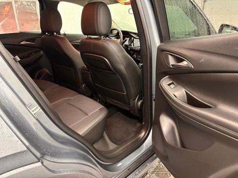 Used 2022 Buick Encore GX Preferred w/ Sport Touring Package image 31