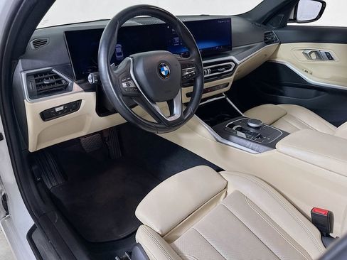 Used 2023 BMW 330i Sedan w/ Driving Assistance Package image 7