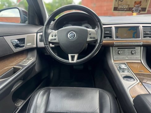 Used 2009 Jaguar XF Supercharged RWD image 18