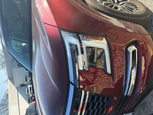 Used 2025 Nissan Armada Platinum image 48