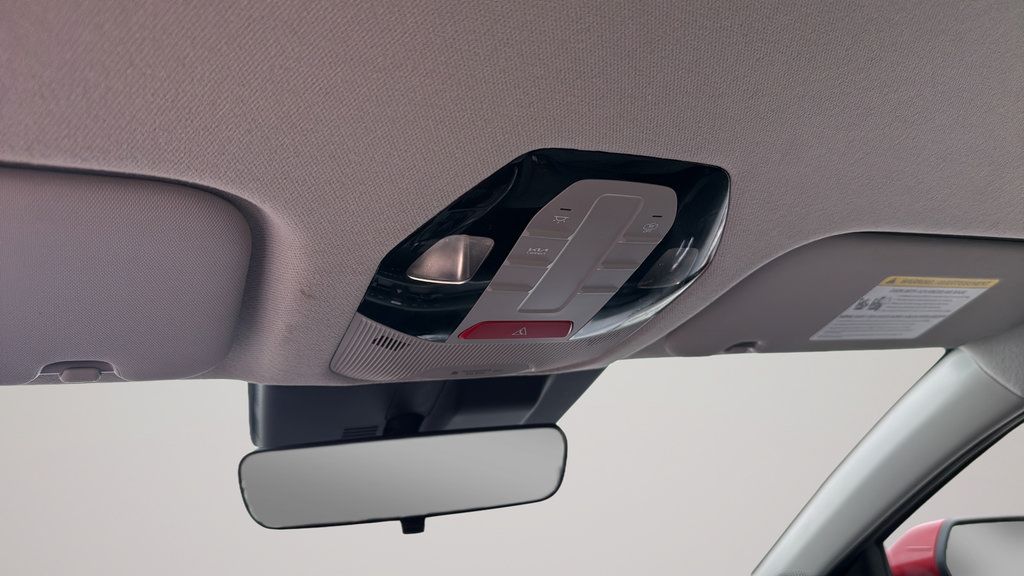 Used 2025 Kia K4 FWD image 18