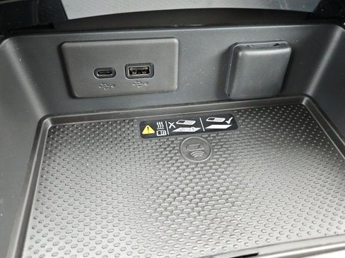 New 2025 Buick Envision Sport Touring image 29