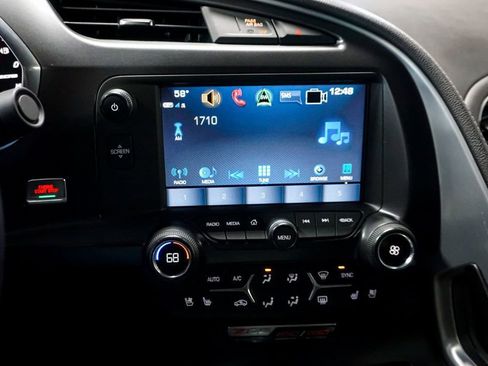 Used 2019 Chevrolet Corvette Z06 w/ Z07 Performance Package image 31