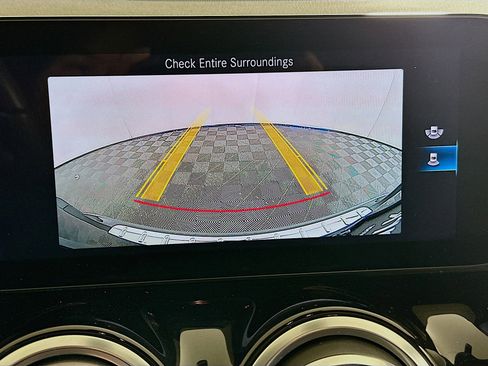 Used 2023 Mercedes-Benz GLA 250 image 22