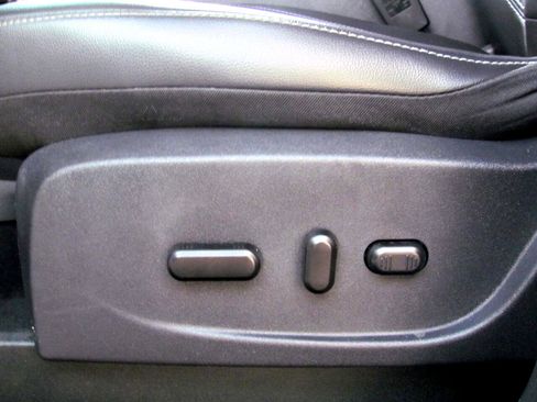 Used 2018 Ford Escape SEL w/ Ford Safe & Smart Package image 18