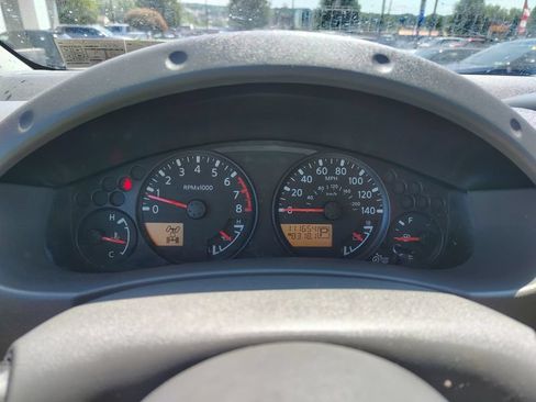 Used 2017 Nissan Frontier SV AWD/4WD image 13