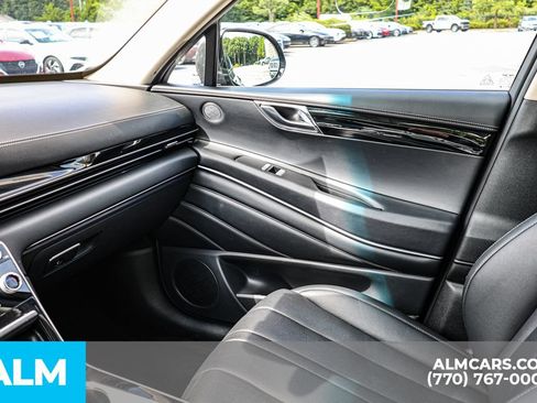 Used 2025 Genesis GV80 2.5T Standard AWD/4WD image 45