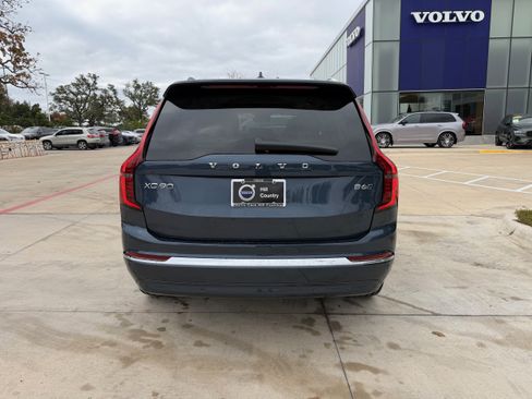 Used 2026 Volvo XC90 B6 Ultra w/ Protection Package AWD/4WD image 5