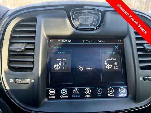 Used 2023 Chrysler 300 S image 33