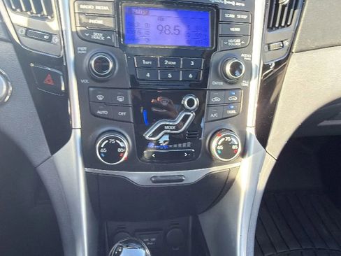 Used 2012 Hyundai Sonata Limited image 22