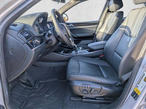 Used 2018 BMW X4 xDrive28i image 16