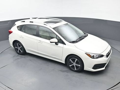 Used 2022 Subaru Impreza 2.0i Premium AWD/4WD image 44