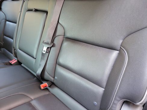 Used 2019 Chevrolet Silverado 2500 High Country w/ Duramax Plus Package image 14