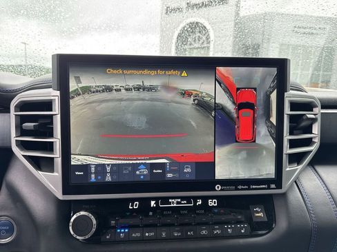 Used 2023 Toyota Sequoia Platinum AWD/4WD image 17