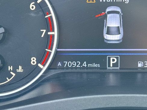 Used 2025 Nissan Altima 2.5 SR FWD image 26