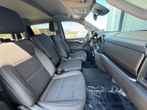 Used 2022 Chevrolet Silverado 1500 LT image 31