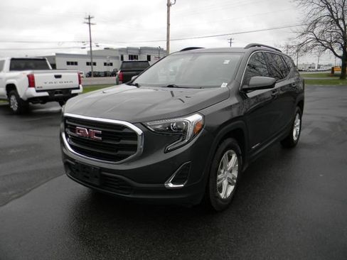 Used 2019 GMC Terrain SLE w/ Driver Convenience Package AWD/4WD image 9