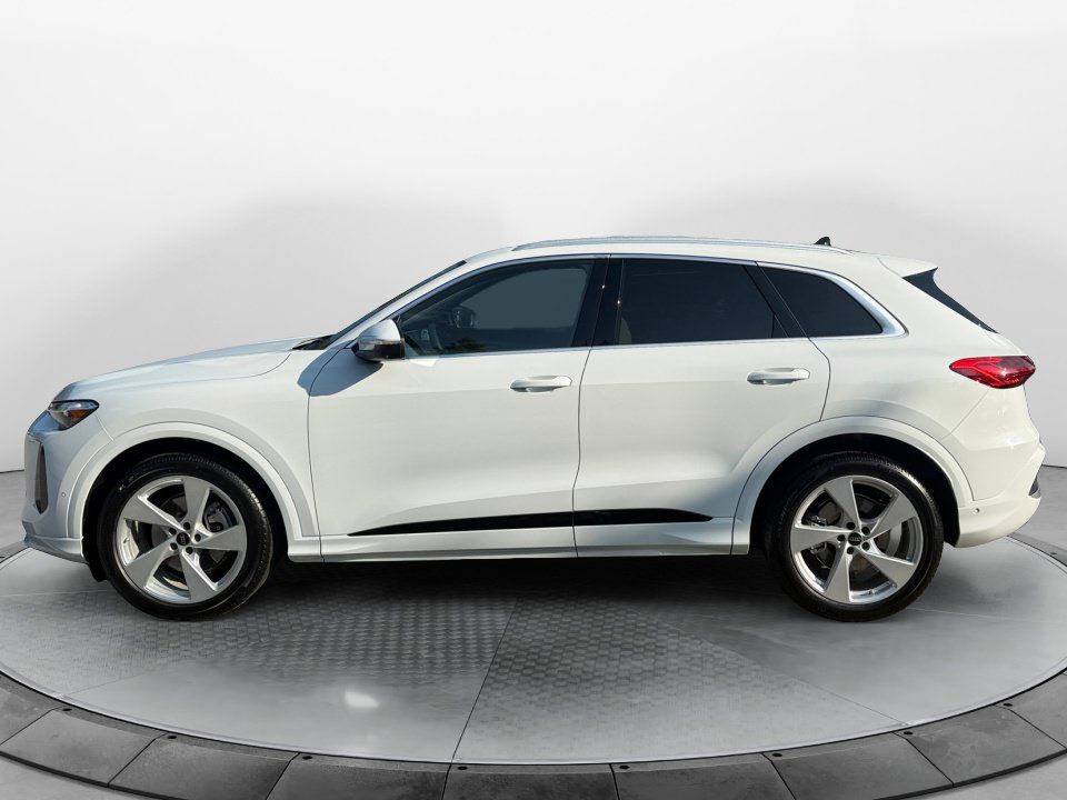 New 2026 Audi Q5 Prestige AWD/4WD image 4
