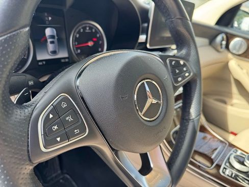 Used 2018 Mercedes-Benz GLC 300 GLC 300 Coupe image 17