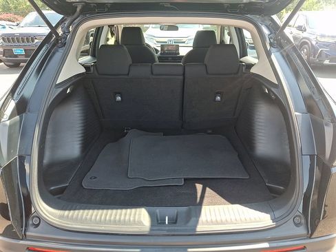 Used 2023 Honda HR-V LX image 28