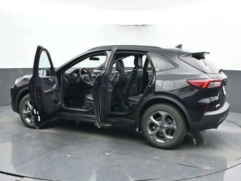 Used 2025 Ford Escape ST-Line image 36
