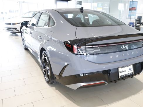 New 2026 Hyundai Sonata SEL image 5