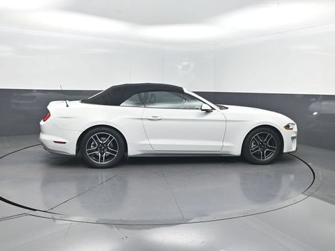 Used 2019 Ford Mustang Premium RWD image 24