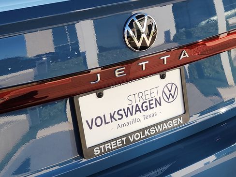 New 2026 Volkswagen Jetta SE FWD image 9