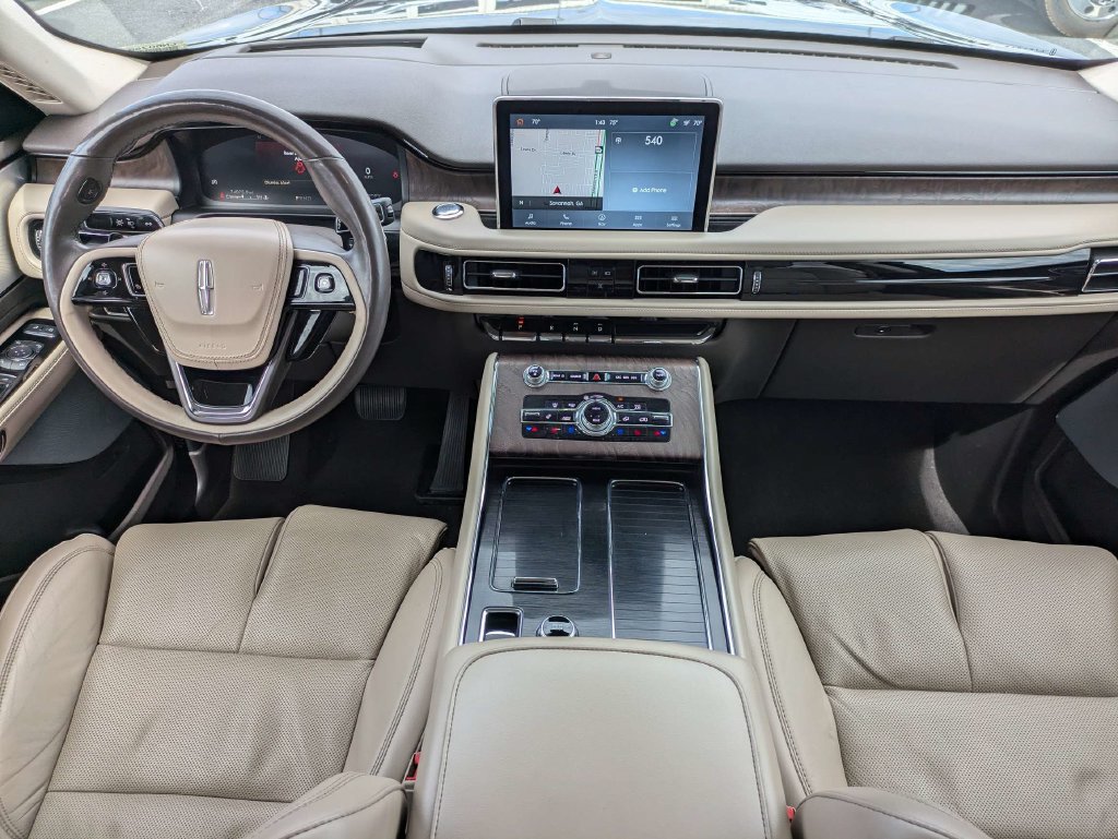 Used 2022 Lincoln Aviator Reserve w/ Equipment Group 201A RWD image 16