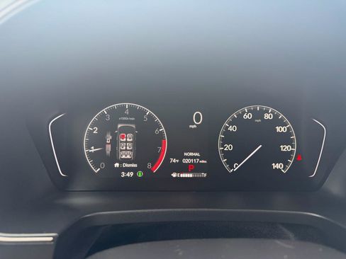 Used 2025 Honda Pilot TrailSport image 19