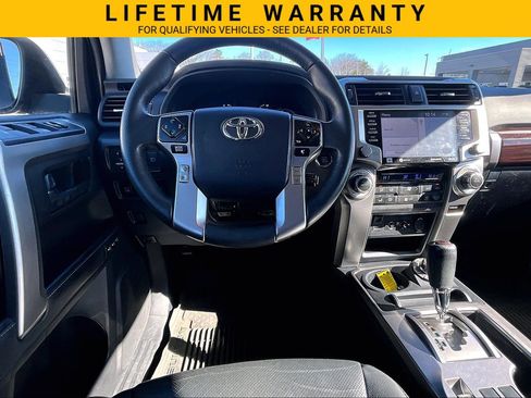 Used 2022 Toyota 4Runner Limited AWD/4WD image 5