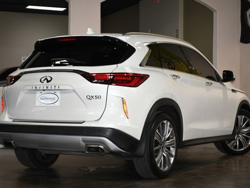 Used 2022 INFINITI QX50 Sensory w/ Cargo Package image 5