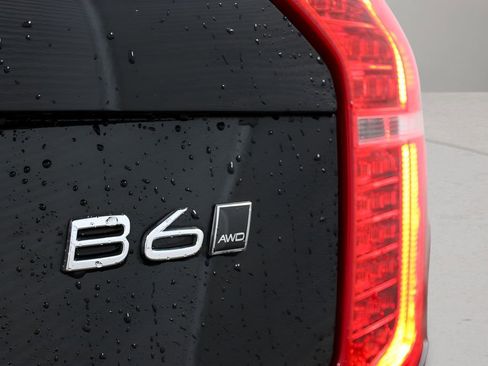 Used 2023 Volvo XC90 B6 Plus w/ Protection Package Premier AWD/4WD image 46