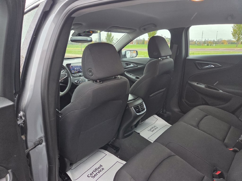 Used 2024 Chevrolet Malibu LT FWD image 34